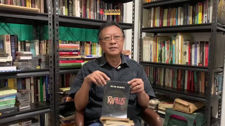 Resep Membaca 2026: Mengapa Kita Kini Membeli Buku Berdasarkan 'Kondisi Mental', Bukan Sekadar Genre